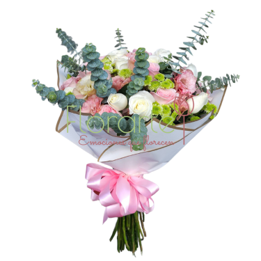 Ramo Floral: Sinfonía de Cariño